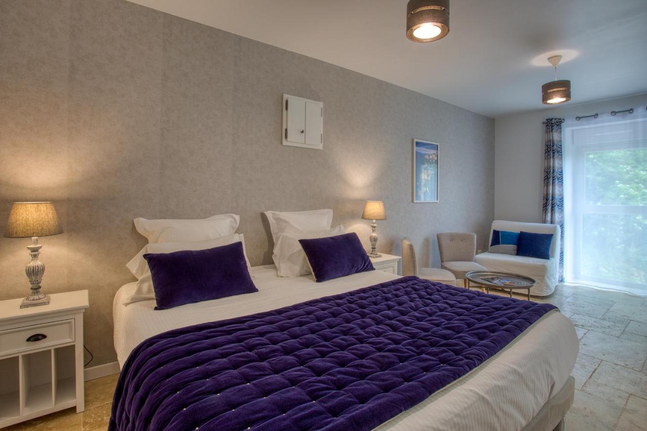 Domaine Des Pierres Blanches - Chambres D'Hotes Carlux エクステリア 写真
