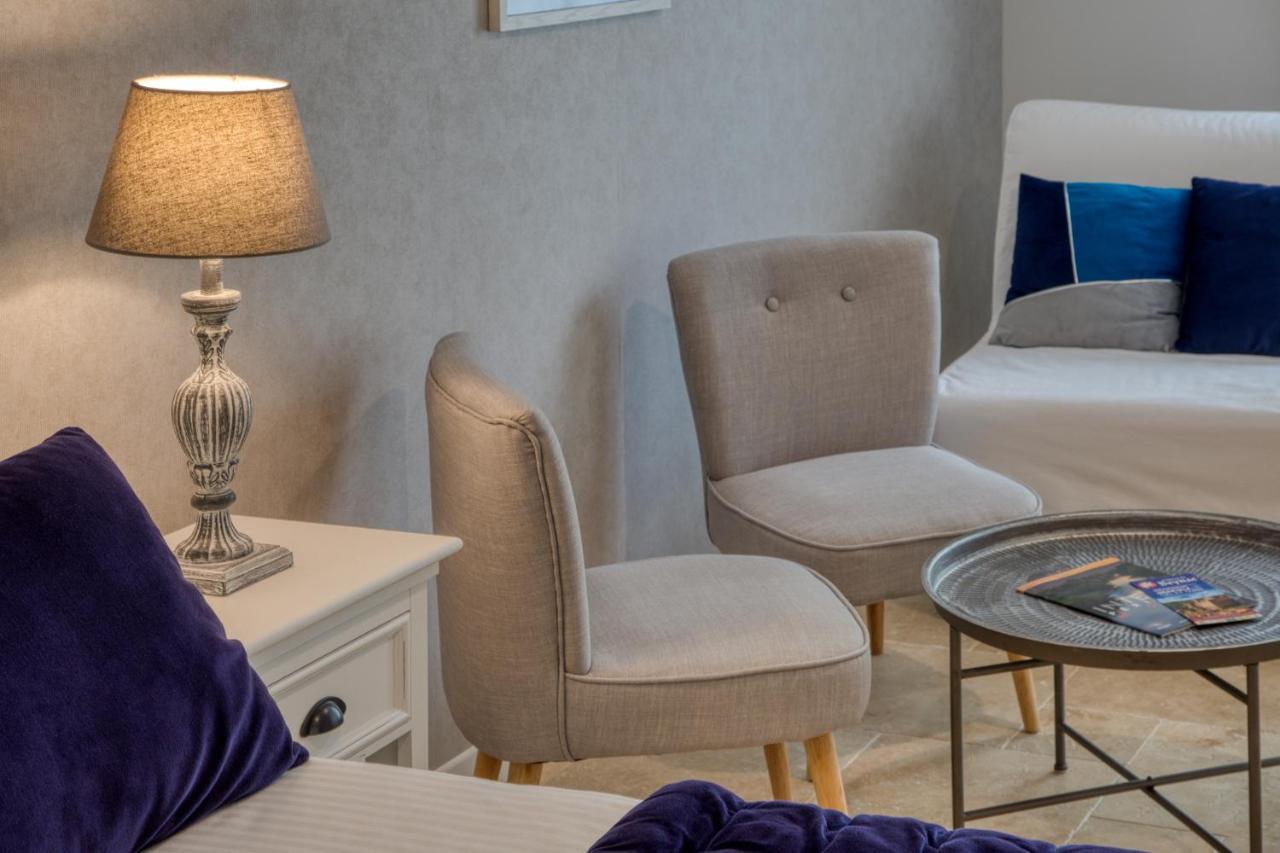 Domaine Des Pierres Blanches - Chambres D'Hotes Carlux エクステリア 写真